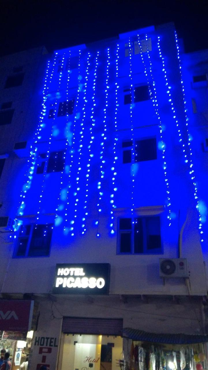 Hotel Picasso Varanasi Prime Location Dış mekan fotoğraf